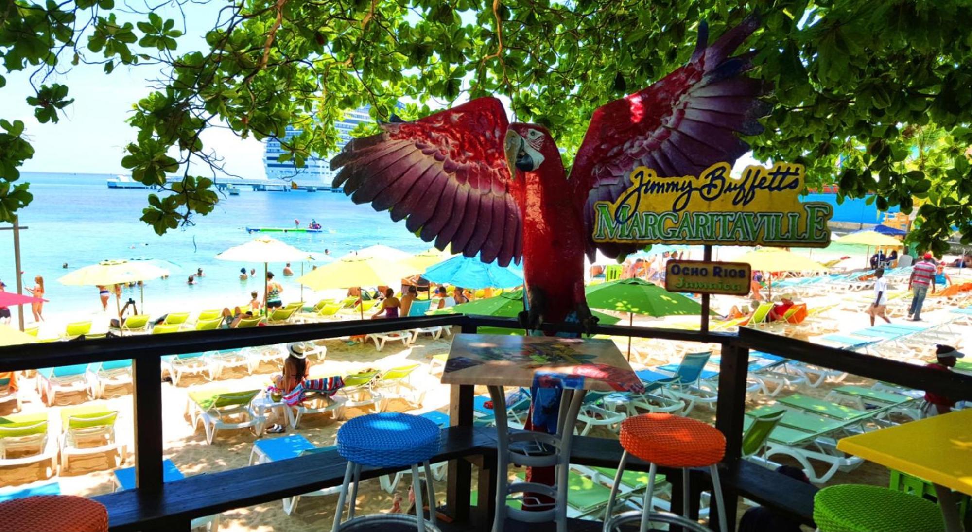 Oceanbreeze Jamaica Penthouse, 7-Minute Walk To Beach Ocho Rios Eksteriør billede